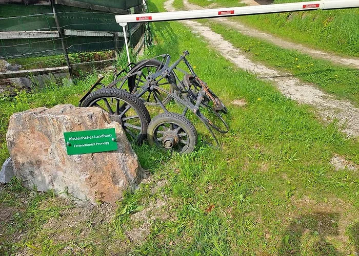 Das Altsteirische Landhaus - La Maison de Pronegg - Feriendomizil im Biosphärenpark Wienerwald